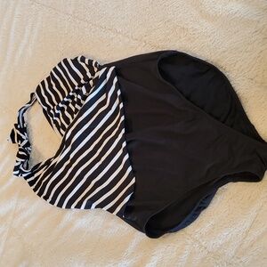 5/$20 Woman's Ralph Lauren black and white swimsuit